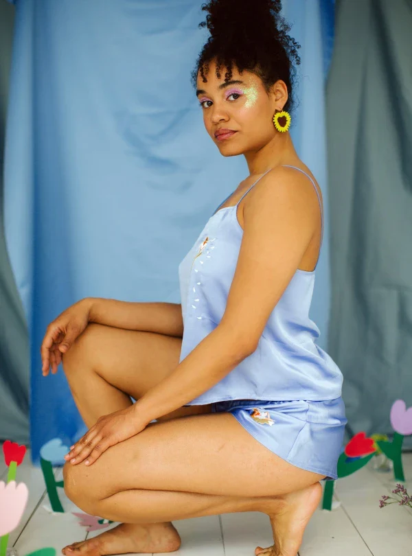 Top débardeur en satin doux vert d'eau - Image 12