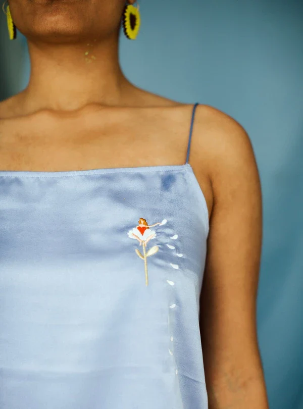 Top débardeur en satin doux vert d'eau - Image 13