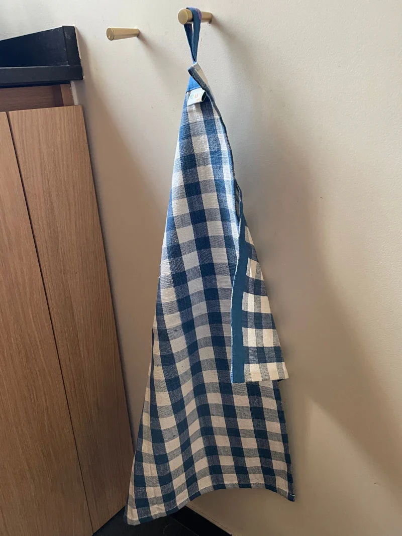 Torchon de cuisine bleu à carreaux - Image 3