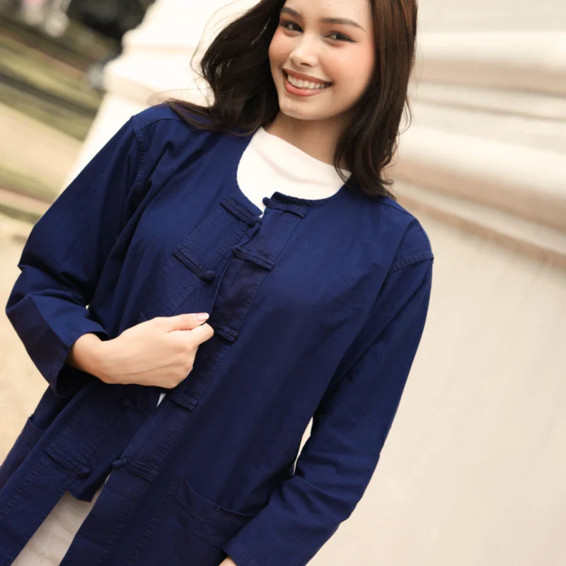 Veste bleue traditionnelle en indigo - Image 4
