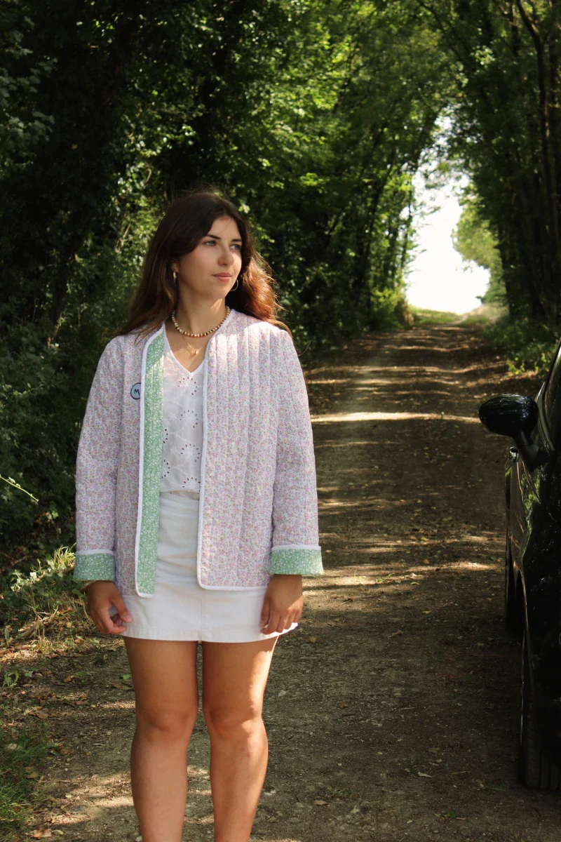 Veste Fleuri vert / écru rose matelassée - Ezilda - Image 3
